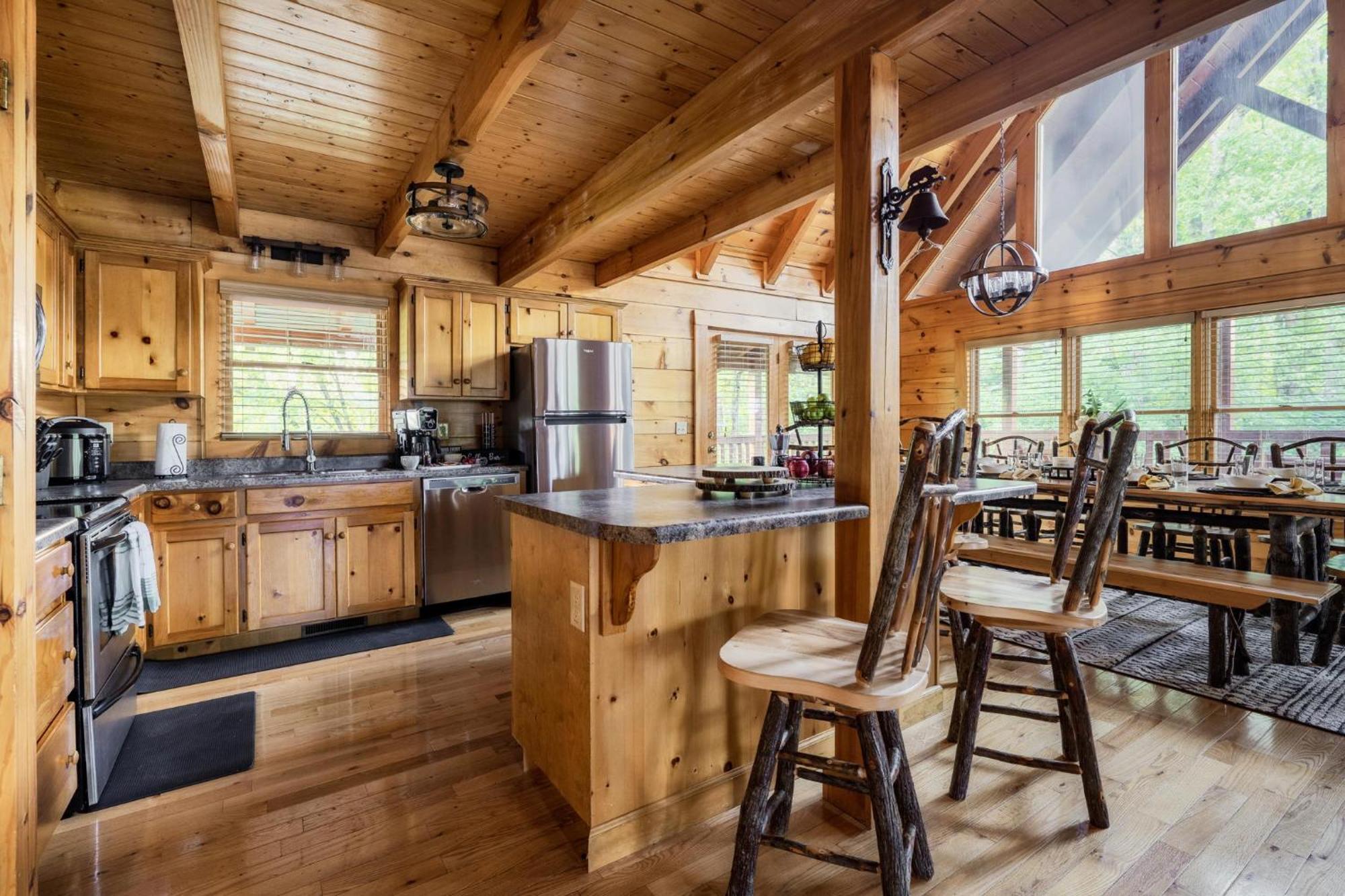 Alpine Resort Near Dollywood, Hot Tub, Game Room, Outdoor Pool, Fast Wifi Pigeon Forge Eksteriør bilde