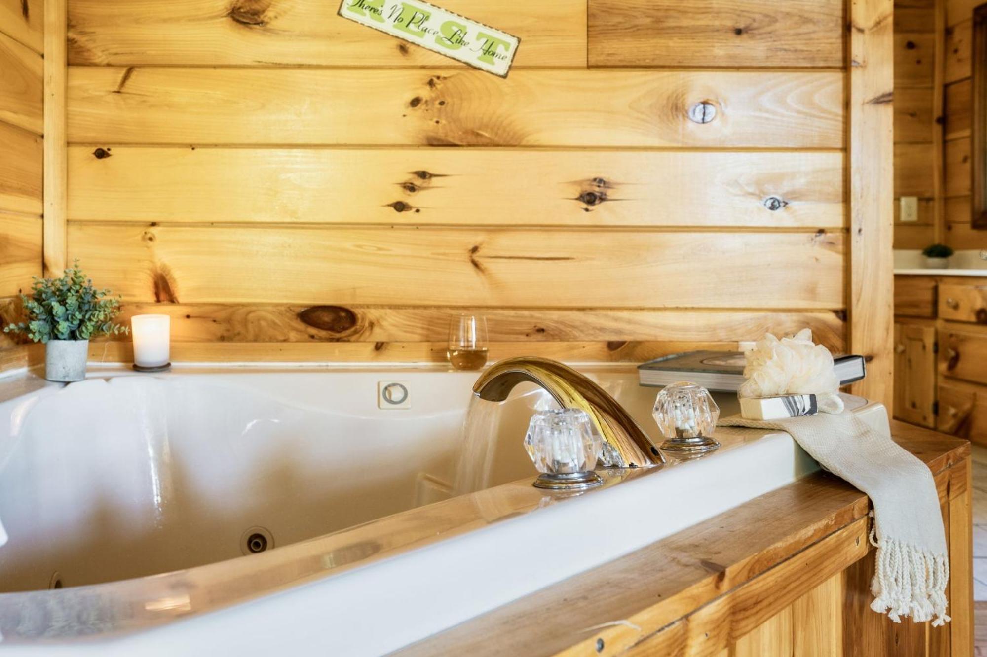 Alpine Resort Near Dollywood, Hot Tub, Game Room, Outdoor Pool, Fast Wifi Pigeon Forge Eksteriør bilde